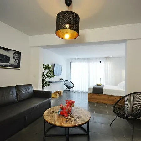 Apartment 51 Piraeus